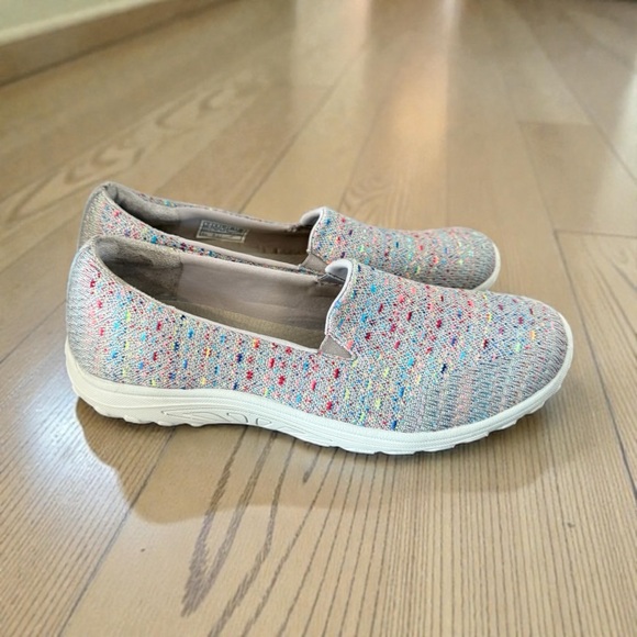 Skechers Women's Reggae Fest-Wicker Loafer Flat slip on size 7 - Picture 2 of 5